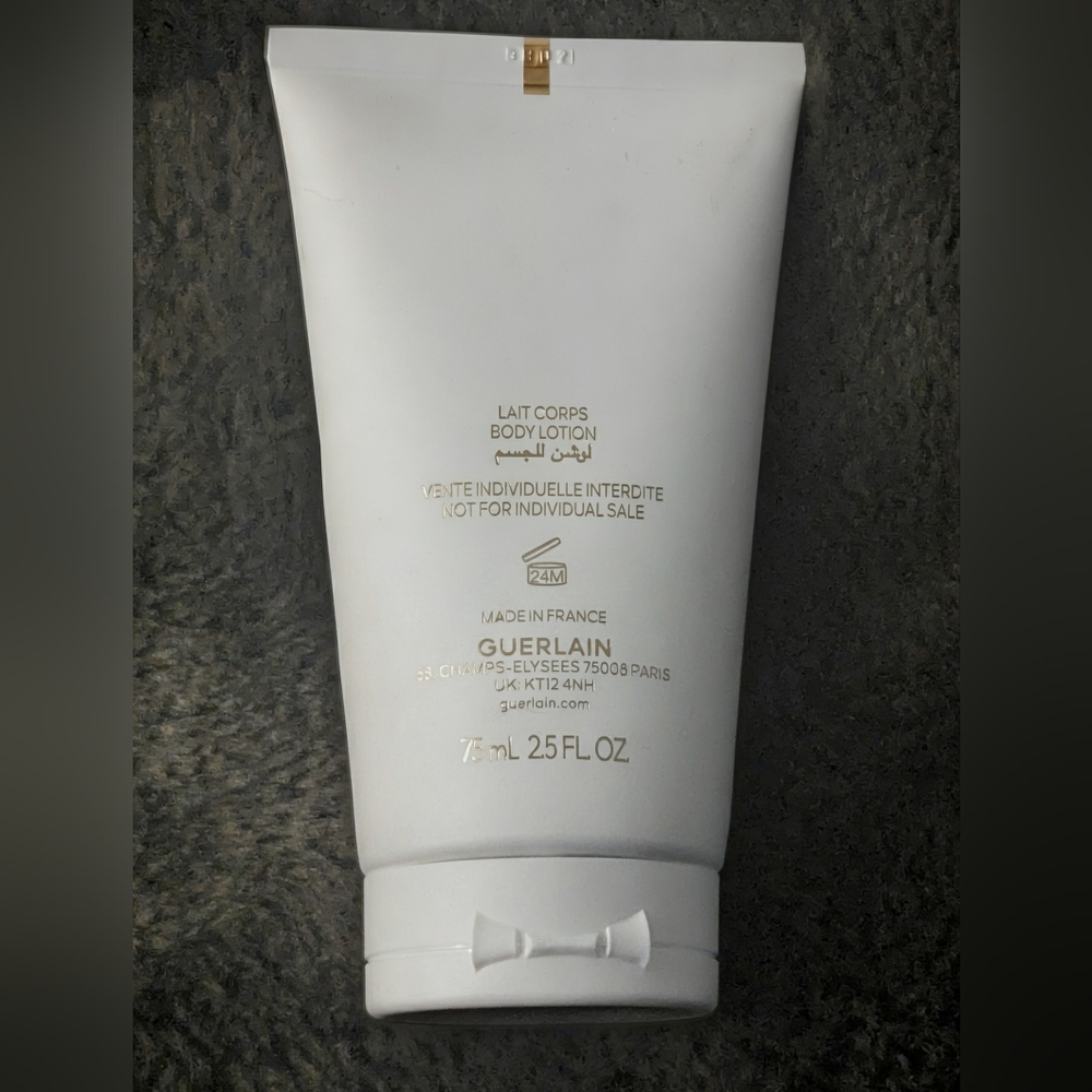 *New!* Guerlain Aqua Allegoria Bergamot Hand Lotion 75ml - Picture 3 of 3